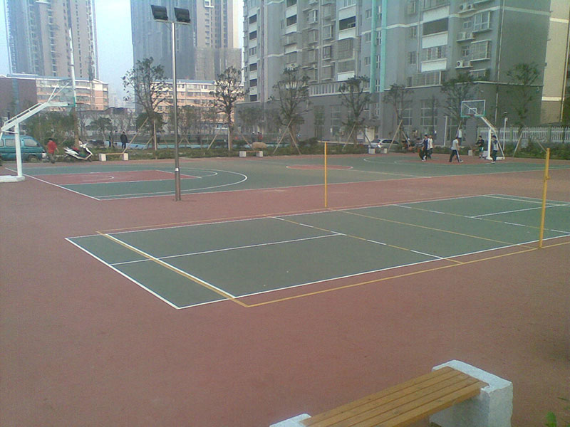 科大佳园硅PU球场、器材及篮球架安装