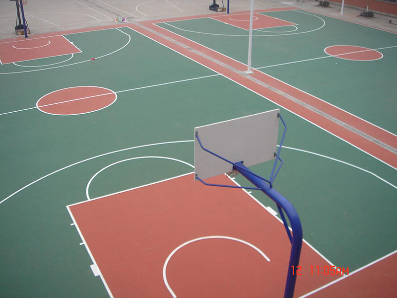 湖南机电职院硅PU篮球场及球架安装